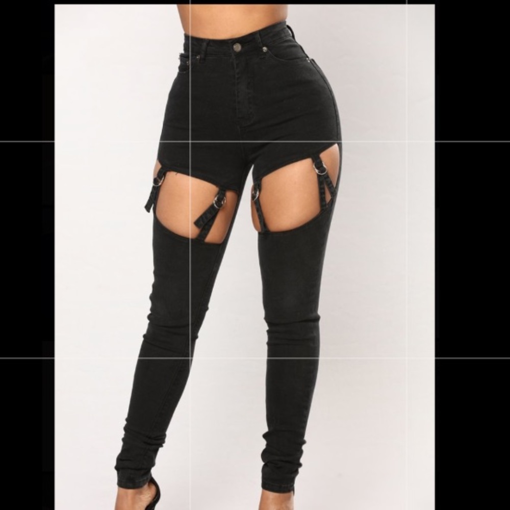 That’s What’s Up Skinny Jeans Fashion Nova Size 9